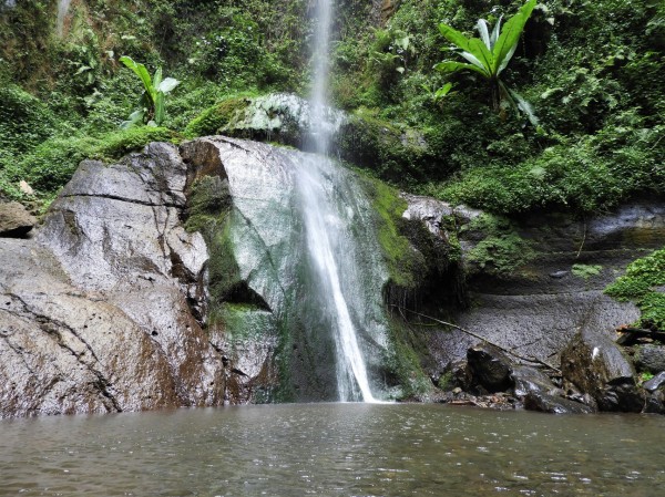 Hiking at Mount Meru - Waterfall